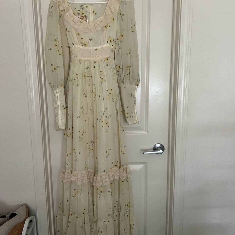 Floral Long Sleeve Dress Gunne Sax